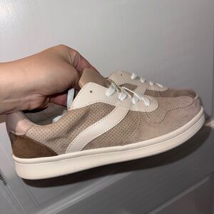 Old Navy Tan and Cream Casual Sneakers